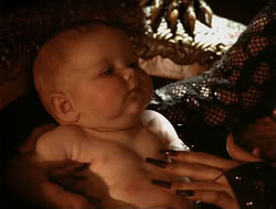 extant_HTLJ_4x06-TwoMenAndABaby_04023