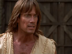 extant_HTLJ_4x06-TwoMenAndABaby_04576