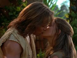extant_HTLJ_4x06-TwoMenAndABaby_05028