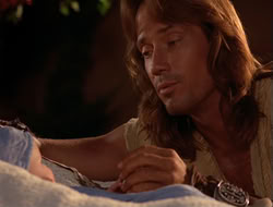 extant_HTLJ_4x06-TwoMenAndABaby_05136