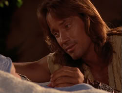extant_HTLJ_4x06-TwoMenAndABaby_05142