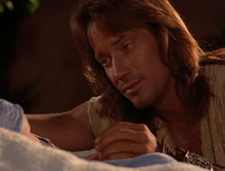 extant_HTLJ_4x06-TwoMenAndABaby_05144