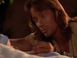extant_HTLJ_4x06-TwoMenAndABaby_05145