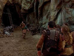 extant_HTLJ_4x10-HerculesOnTrial_00118