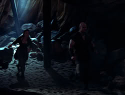 extant_HTLJ_4x10-HerculesOnTrial_00151
