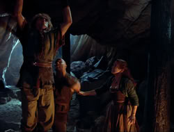 extant_HTLJ_4x10-HerculesOnTrial_00160