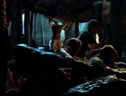 extant_HTLJ_4x10-HerculesOnTrial_00182