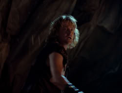 extant_HTLJ_4x10-HerculesOnTrial_00365