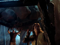 extant_HTLJ_4x10-HerculesOnTrial_00370