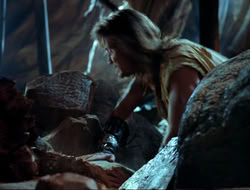 extant_HTLJ_4x10-HerculesOnTrial_00421