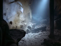 extant_HTLJ_4x10-HerculesOnTrial_00453
