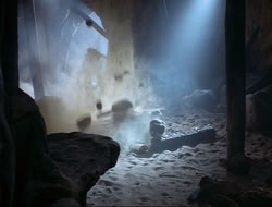 extant_HTLJ_4x10-HerculesOnTrial_00454