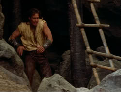extant_HTLJ_4x10-HerculesOnTrial_00469