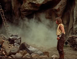 extant_HTLJ_4x10-HerculesOnTrial_00480
