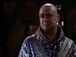 extant_HTLJ_4x10-HerculesOnTrial_00800