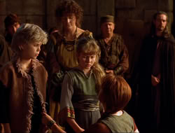 extant_HTLJ_4x10-HerculesOnTrial_01265