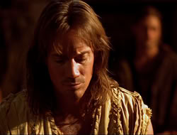 extant_HTLJ_4x10-HerculesOnTrial_01380