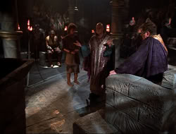 extant_HTLJ_4x10-HerculesOnTrial_01770