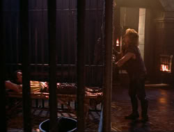 extant_HTLJ_4x10-HerculesOnTrial_01942