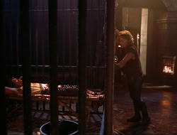 extant_HTLJ_4x10-HerculesOnTrial_01944