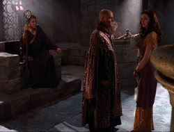 extant_HTLJ_4x10-HerculesOnTrial_02261