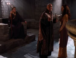 extant_HTLJ_4x10-HerculesOnTrial_02262