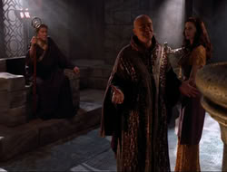 extant_HTLJ_4x10-HerculesOnTrial_02264