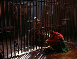 extant_HTLJ_4x10-HerculesOnTrial_02332
