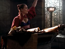 extant_HTLJ_4x10-HerculesOnTrial_02685