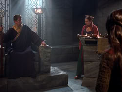 extant_HTLJ_4x10-HerculesOnTrial_02697