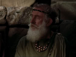 extant_HTLJ_4x10-HerculesOnTrial_02705