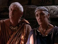 extant_HTLJ_4x10-HerculesOnTrial_02767