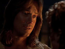 extant_HTLJ_4x10-HerculesOnTrial_03636
