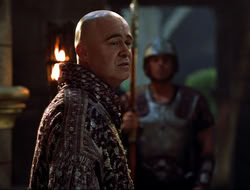 extant_HTLJ_4x10-HerculesOnTrial_04657