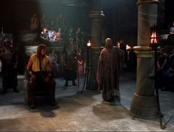 extant_HTLJ_4x10-HerculesOnTrial_04682