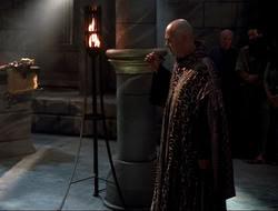 extant_HTLJ_4x10-HerculesOnTrial_04713