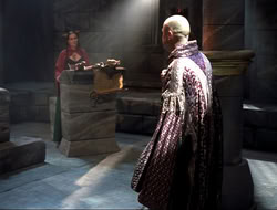 extant_HTLJ_4x10-HerculesOnTrial_04718