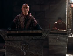 extant_HTLJ_4x10-HerculesOnTrial_04766