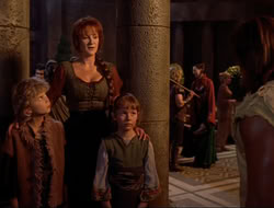 extant_HTLJ_4x10-HerculesOnTrial_05064