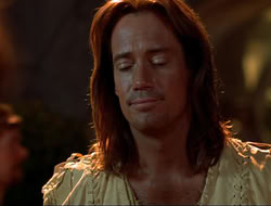 extant_HTLJ_4x10-HerculesOnTrial_05089
