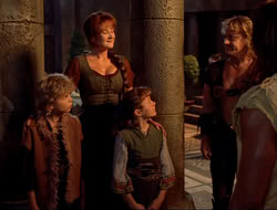 extant_HTLJ_4x10-HerculesOnTrial_05134