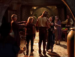 extant_HTLJ_4x10-HerculesOnTrial_05195