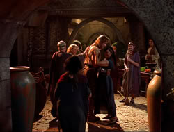 extant_HTLJ_4x10-HerculesOnTrial_05197