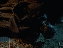 extant_HTLJ_4x13-ArmageddonNowPart1_00183