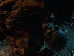 extant_HTLJ_4x13-ArmageddonNowPart1_00189