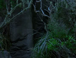 extant_HTLJ_4x13-ArmageddonNowPart1_00316