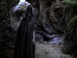 extant_HTLJ_4x13-ArmageddonNowPart1_00319
