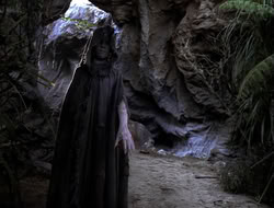 extant_HTLJ_4x13-ArmageddonNowPart1_00321