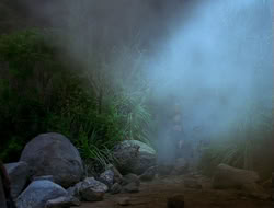 extant_HTLJ_4x13-ArmageddonNowPart1_00348