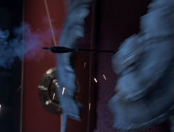 extant_HTLJ_4x13-ArmageddonNowPart1_00620